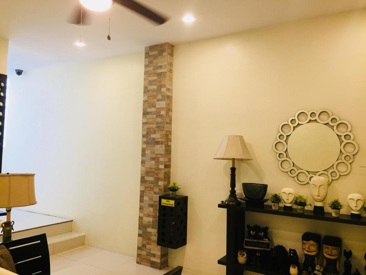 Yohance Hometel 纳加 外观 照片